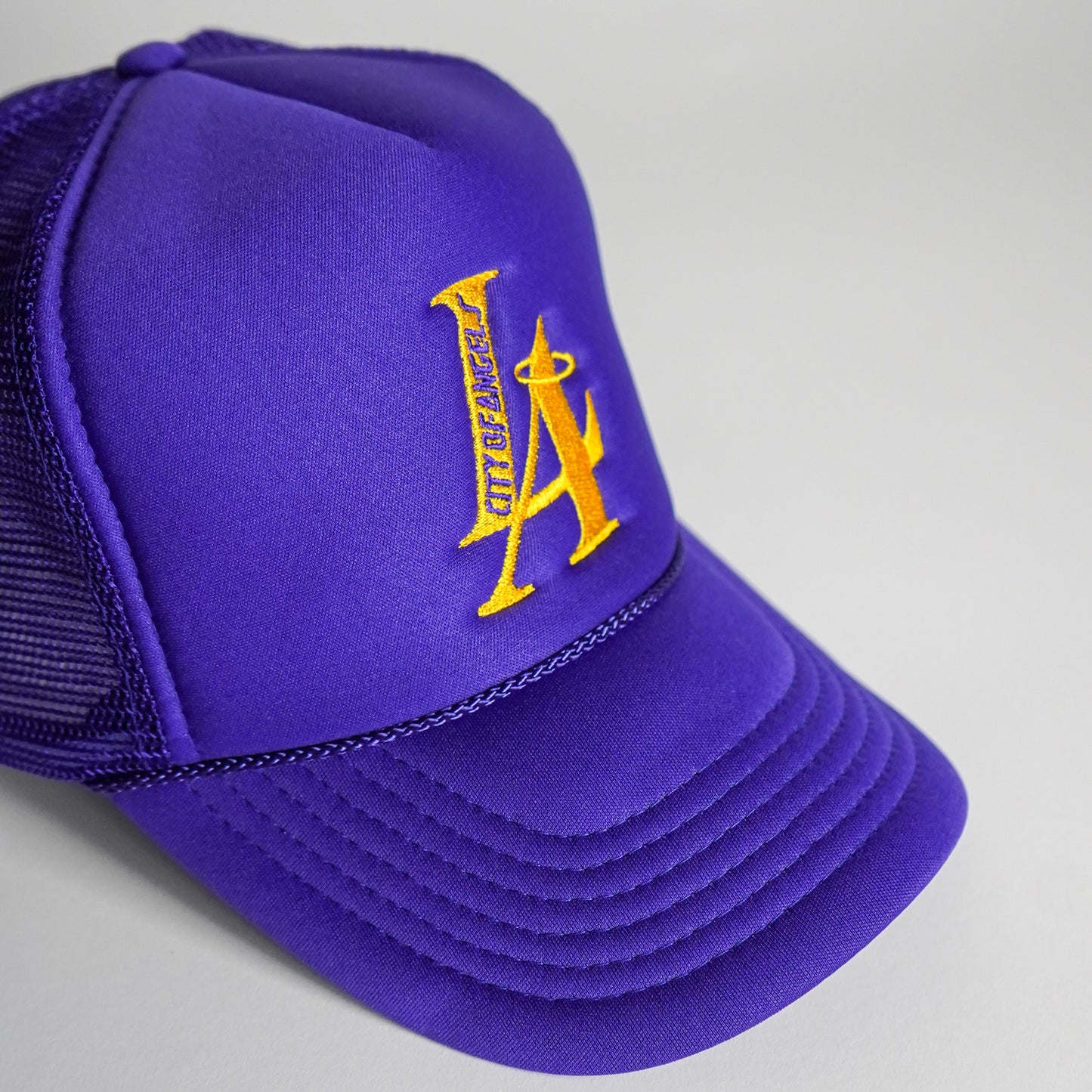 LA City Of Angels Trucker Hat - Purple